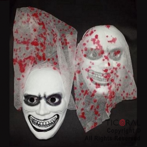 MASCARA ESPECTRO BLANCA VELO CON SANGRE x 1